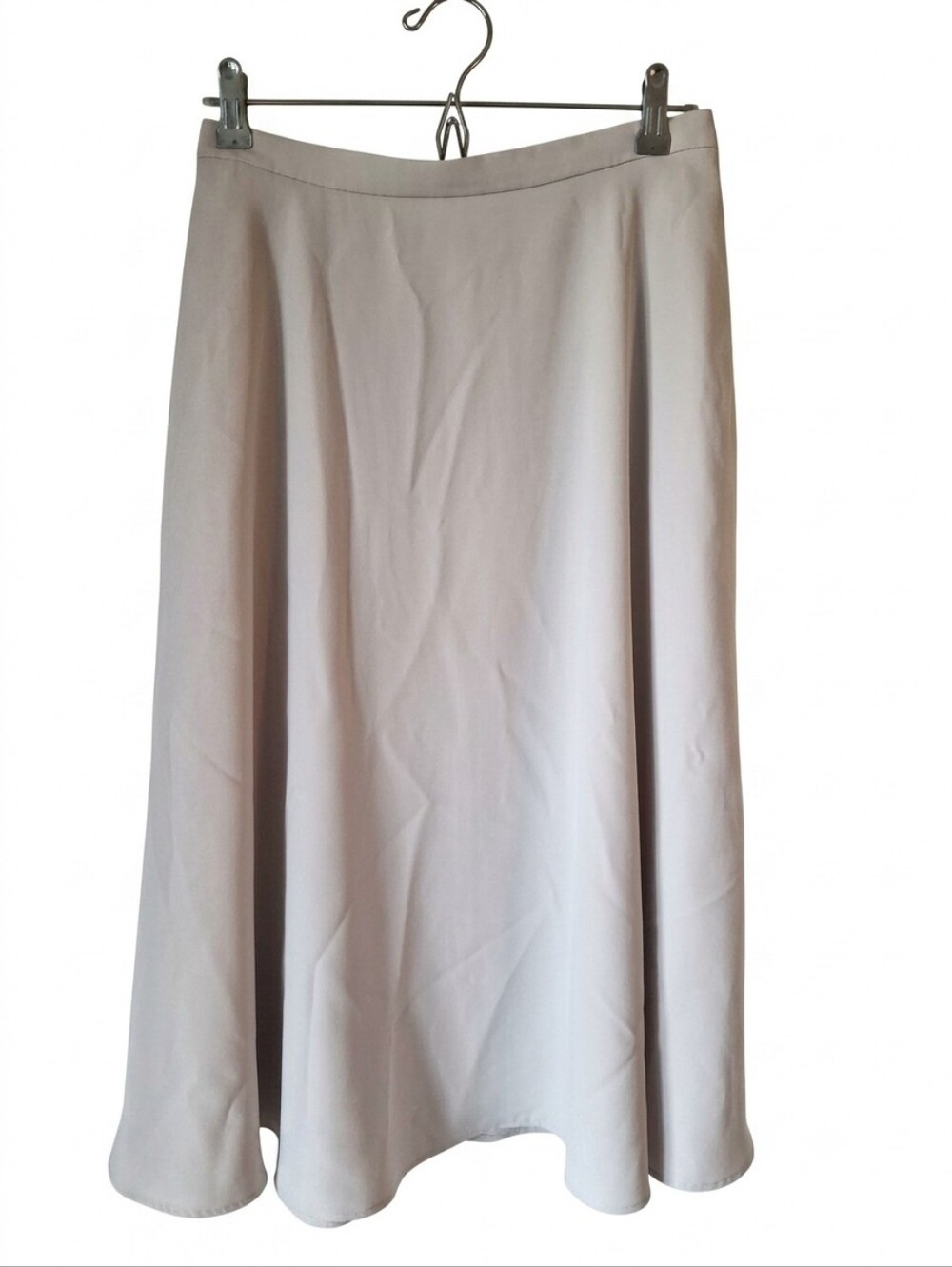 🌟 UNIQLO Light Beige Flowy Midi Skirt - Size M (Excellent condition!) 🌟